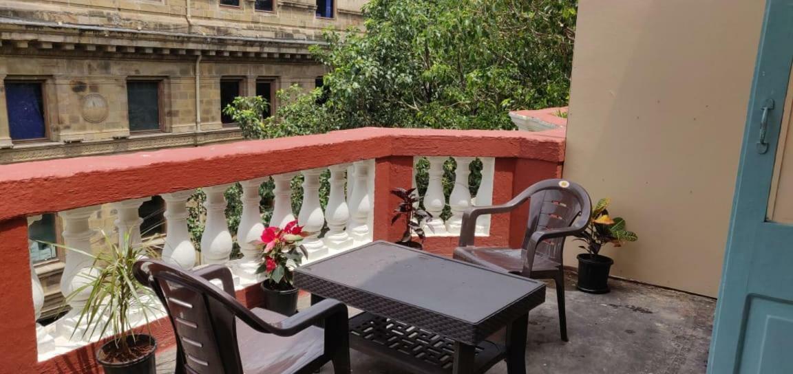 Hebbar'S Heritage Home Mumbai Phòng bức ảnh
